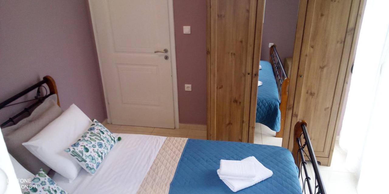 Iris'S Apartment Central With Parking Argostoli (Kefalonia) Exterior foto